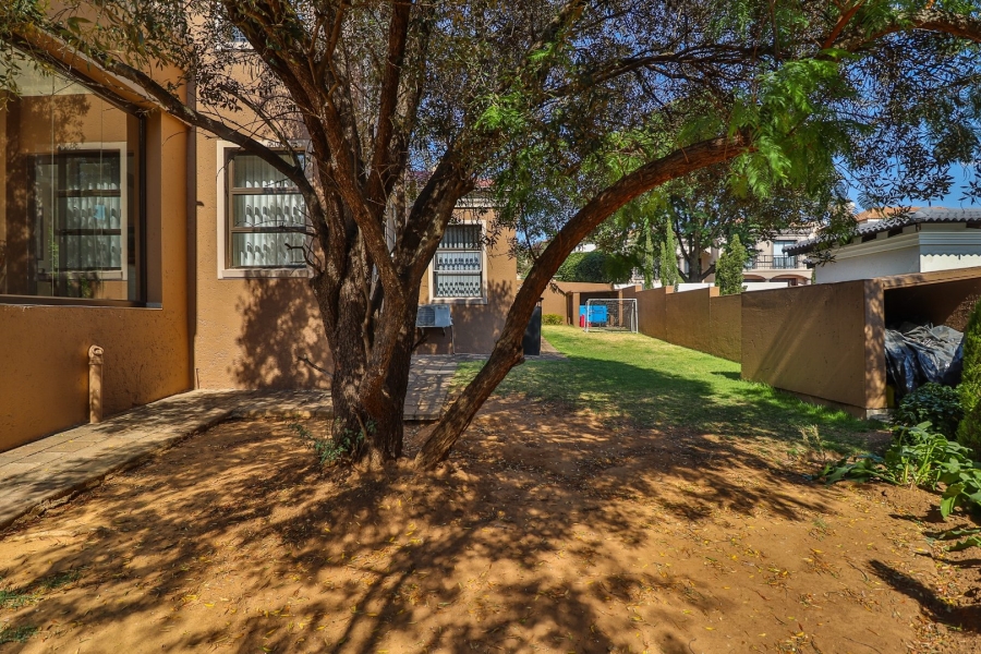 4 Bedroom Property for Sale in Bassonia Estate Gauteng