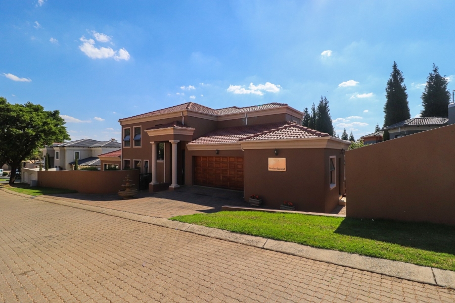 4 Bedroom Property for Sale in Bassonia Estate Gauteng