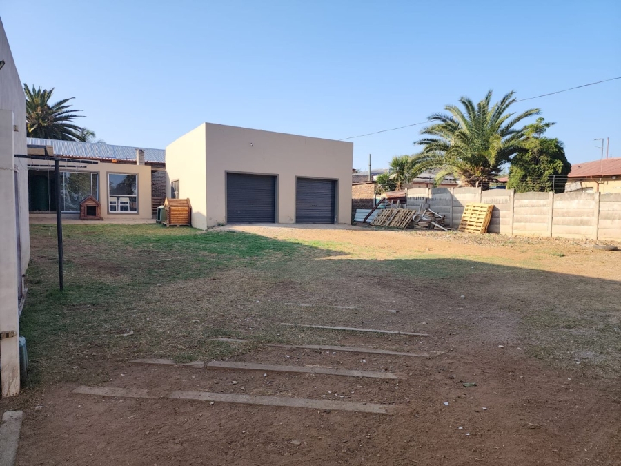 3 Bedroom Property for Sale in Primrose East Gauteng