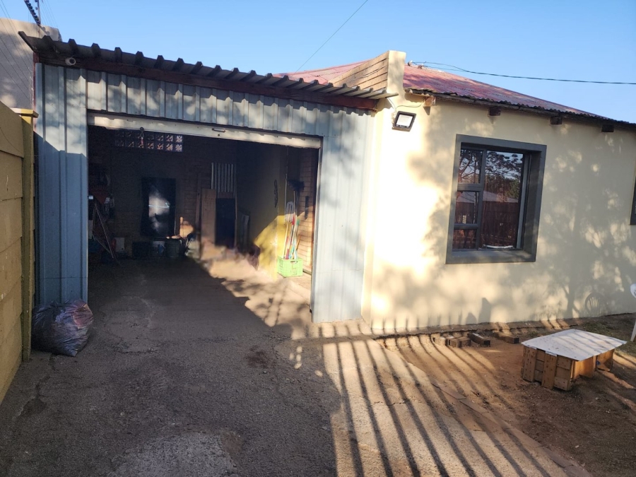 3 Bedroom Property for Sale in Primrose East Gauteng