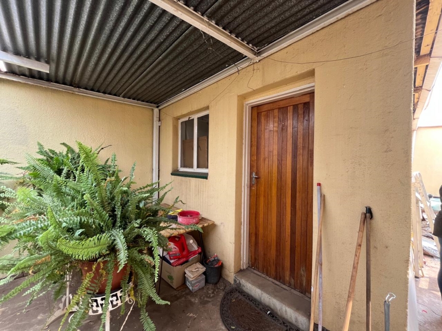 3 Bedroom Property for Sale in Lenasia Ext 1 Gauteng