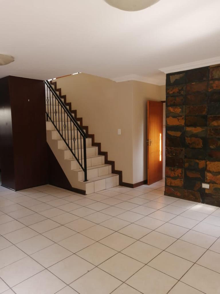 3 Bedroom Property for Sale in Kyalami Hills Gauteng