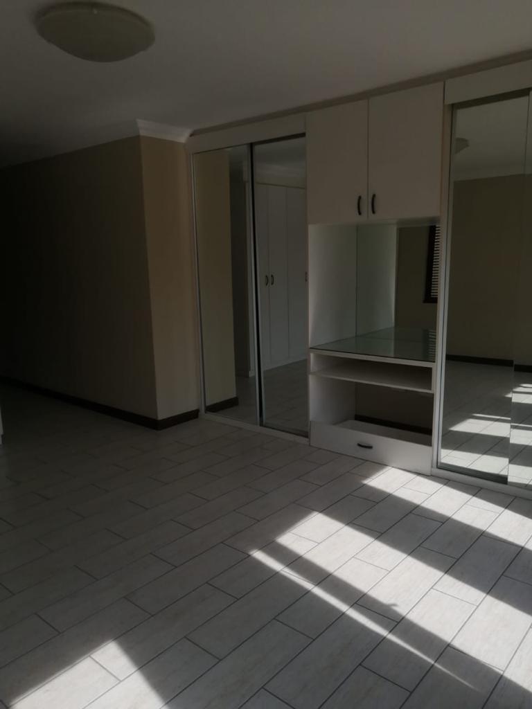 3 Bedroom Property for Sale in Kyalami Hills Gauteng