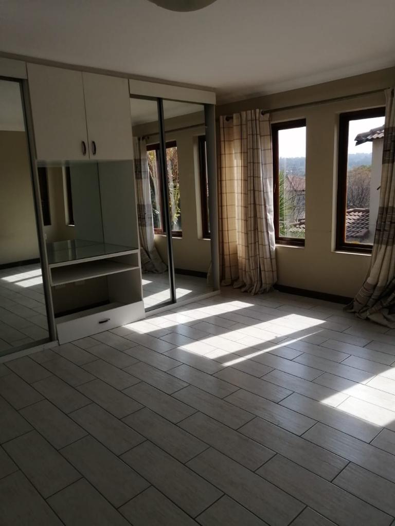 3 Bedroom Property for Sale in Kyalami Hills Gauteng