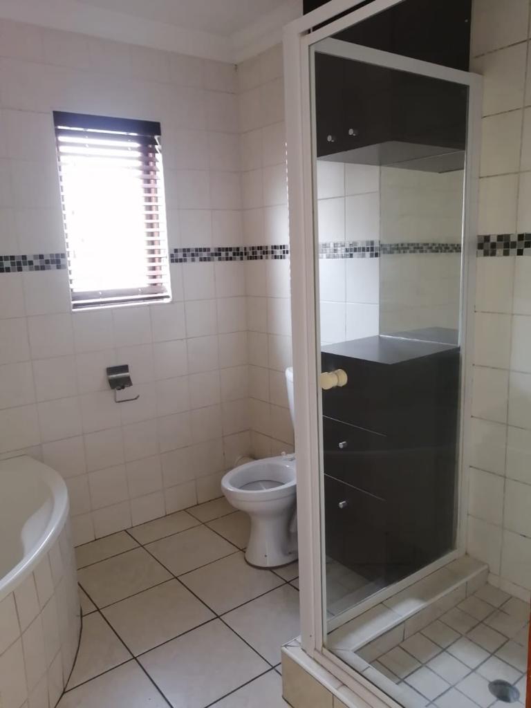 3 Bedroom Property for Sale in Kyalami Hills Gauteng