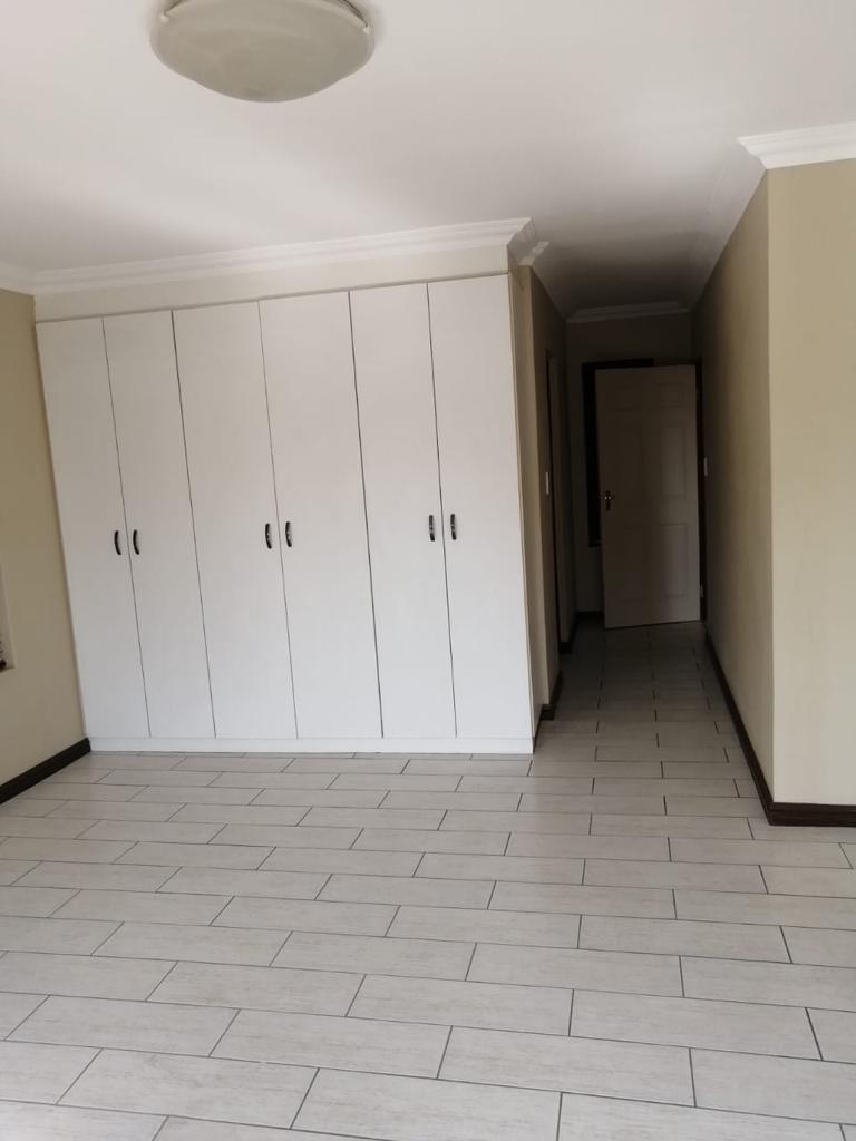 3 Bedroom Property for Sale in Kyalami Hills Gauteng