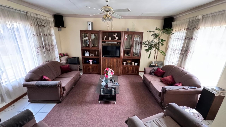 3 Bedroom Property for Sale in Doornpoort Gauteng