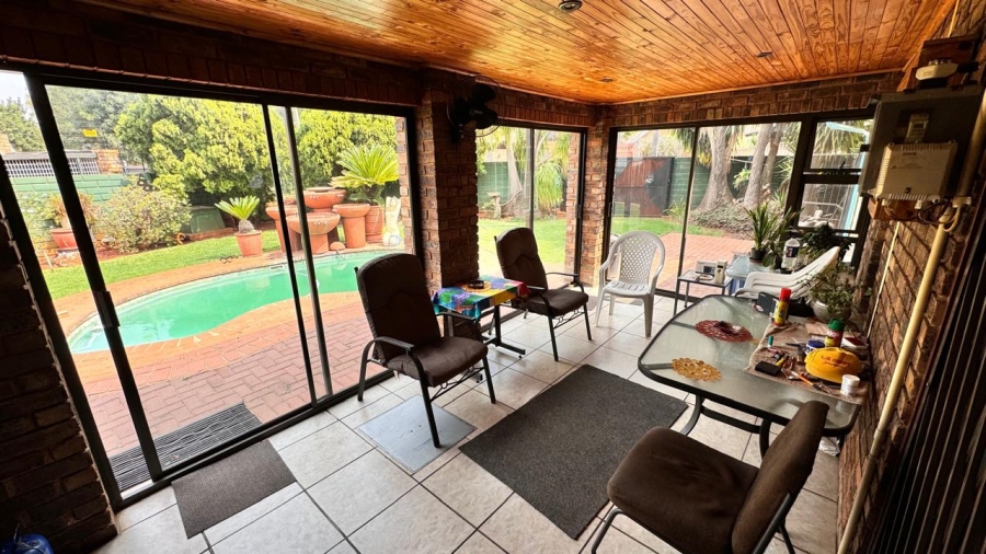 3 Bedroom Property for Sale in Doornpoort Gauteng