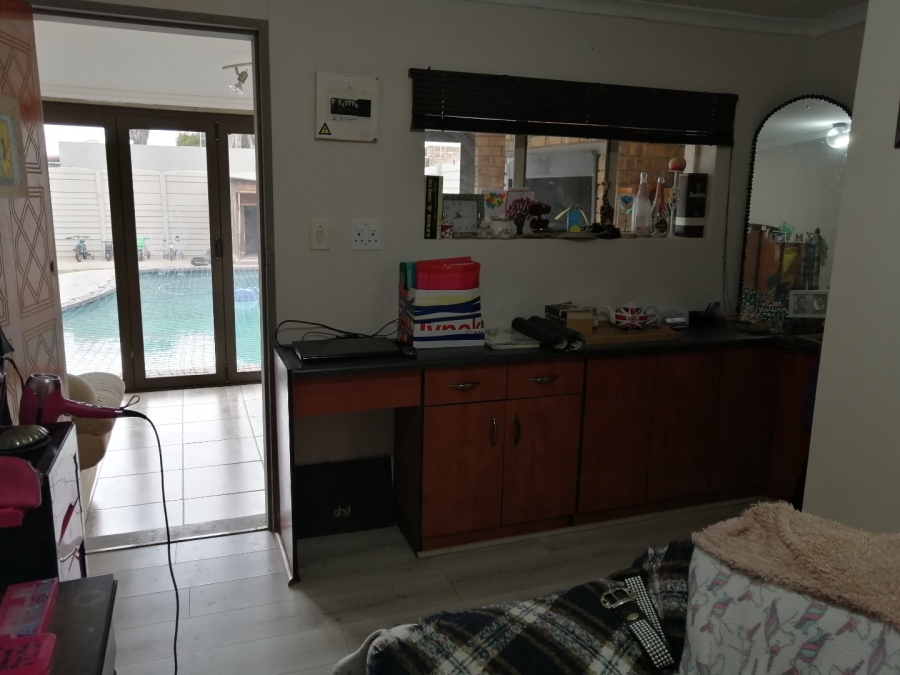 3 Bedroom Property for Sale in Minnebron Gauteng