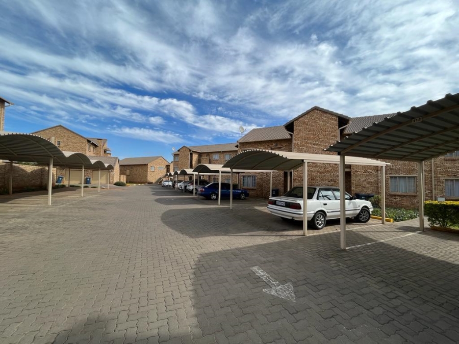 To Let 2 Bedroom Property for Rent in Celtisdal Gauteng