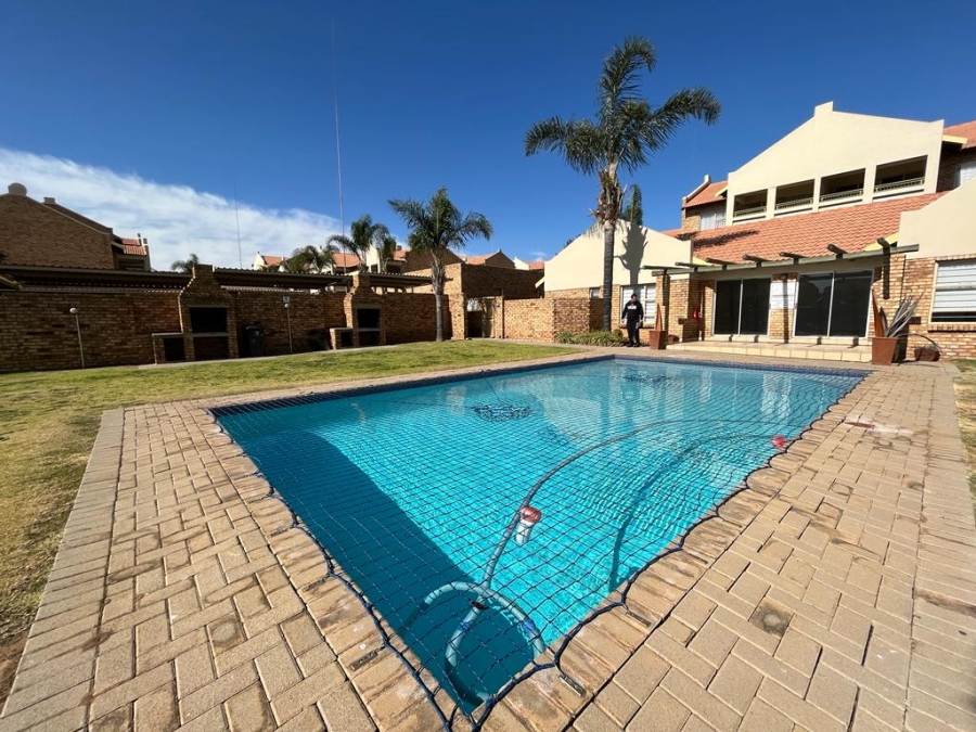 To Let 2 Bedroom Property for Rent in Celtisdal Gauteng