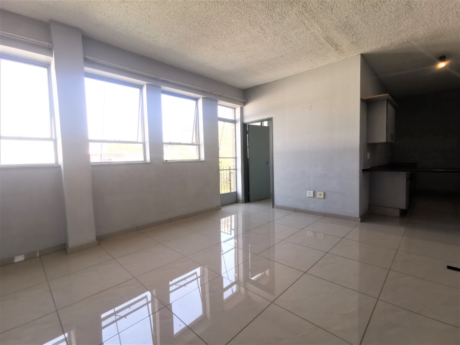 To Let 2 Bedroom Property for Rent in Richmond Gauteng