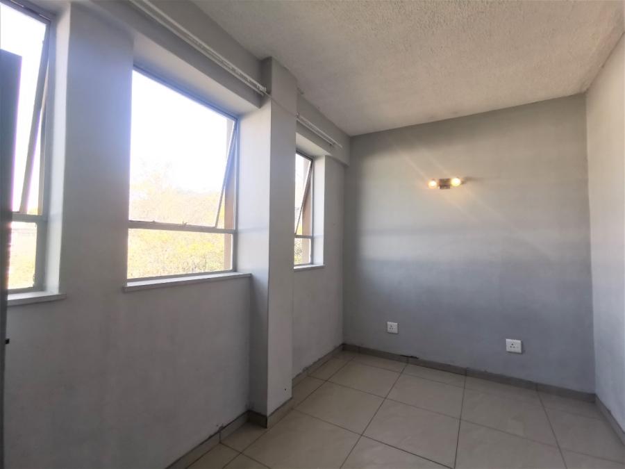 To Let 2 Bedroom Property for Rent in Richmond Gauteng