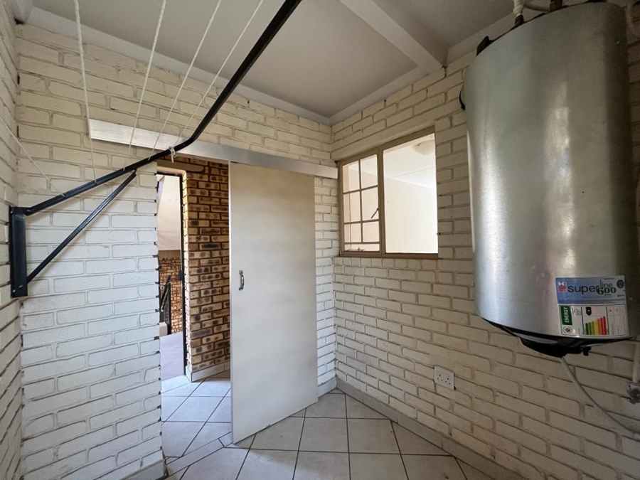 To Let 3 Bedroom Property for Rent in Celtisdal Gauteng