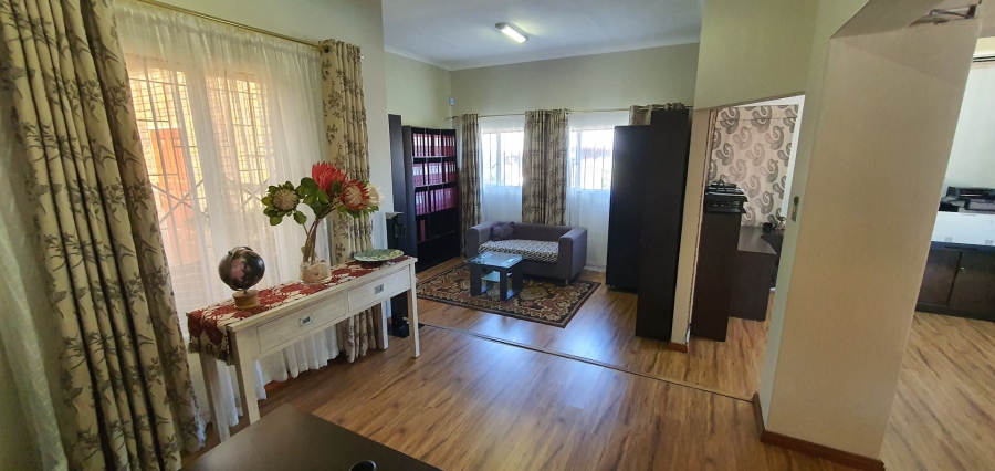 3 Bedroom Property for Sale in Rooihuiskraal Gauteng