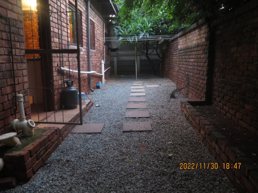 To Let 3 Bedroom Property for Rent in Van Riebeeck Park Gauteng