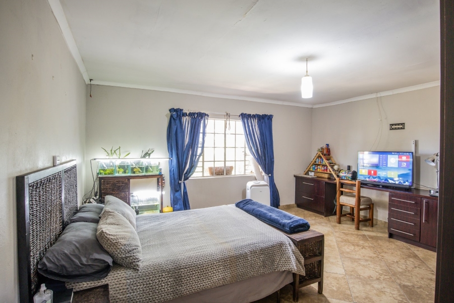 3 Bedroom Property for Sale in Grootvaly AH Gauteng