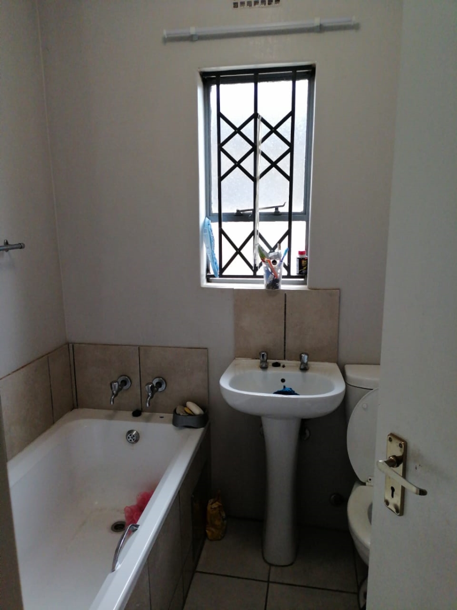 2 Bedroom Property for Sale in Riverside View Ext 68 Gauteng