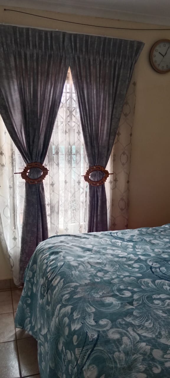 To Let  Bedroom Property for Rent in Dawn Park Gauteng