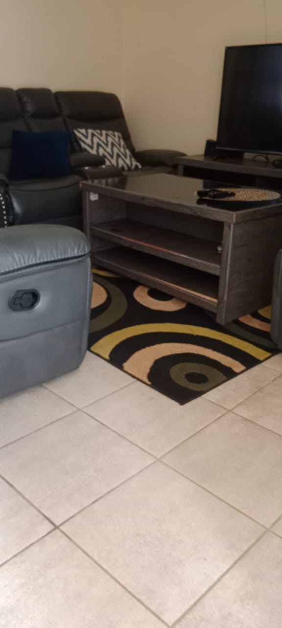 To Let  Bedroom Property for Rent in Dawn Park Gauteng