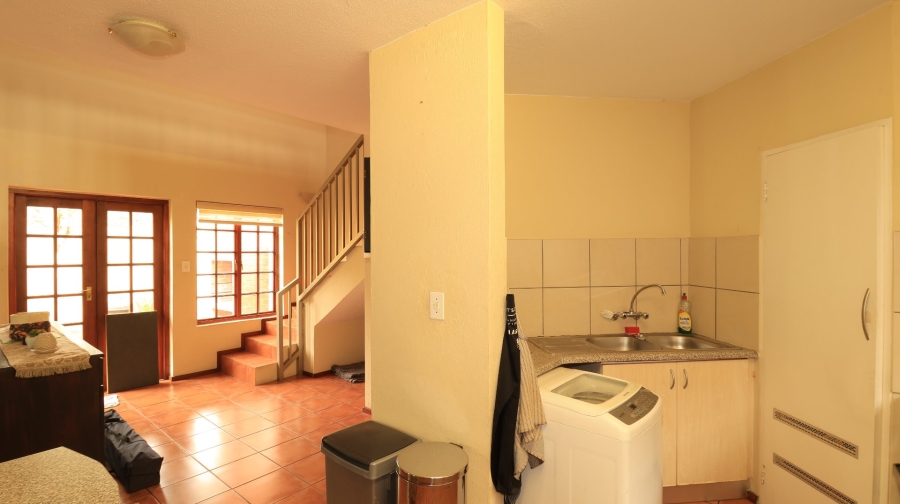 2 Bedroom Property for Sale in Equestria Gauteng