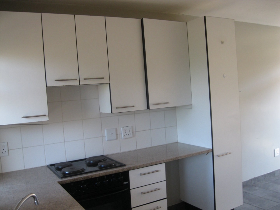 To Let 1 Bedroom Property for Rent in Hillcrest Gauteng