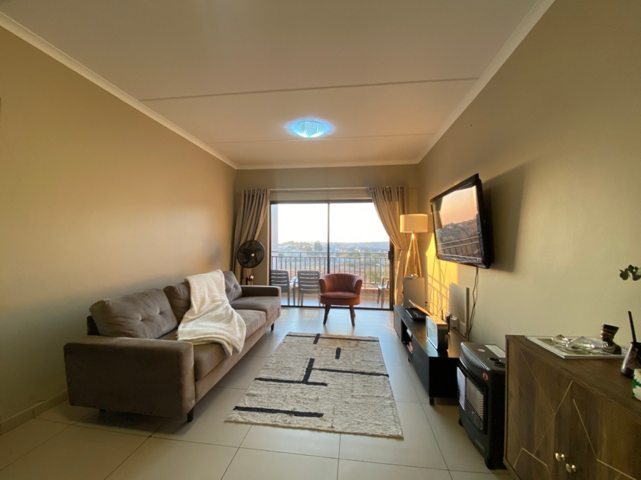 2 Bedroom Property for Sale in Erand Gardens Gauteng