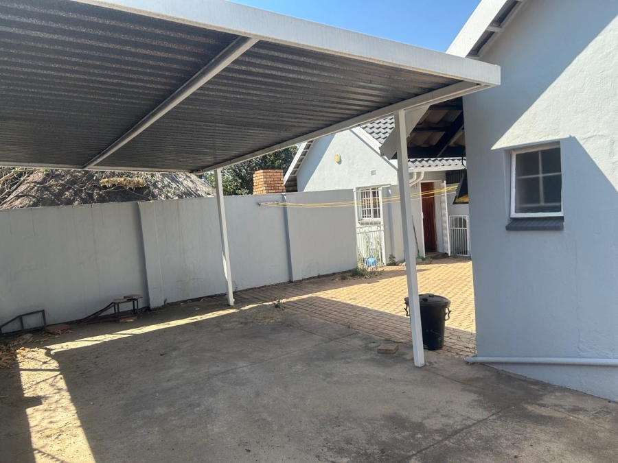 3 Bedroom Property for Sale in Van Riebeeck Park Gauteng