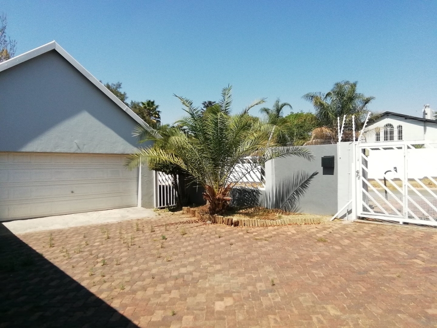 3 Bedroom Property for Sale in Van Riebeeck Park Gauteng