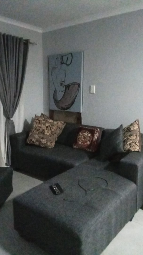 2 Bedroom Property for Sale in Chris Hani Gauteng