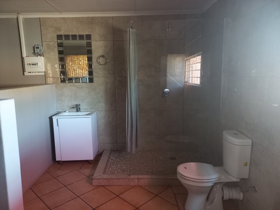 To Let 3 Bedroom Property for Rent in Overkruin Gauteng