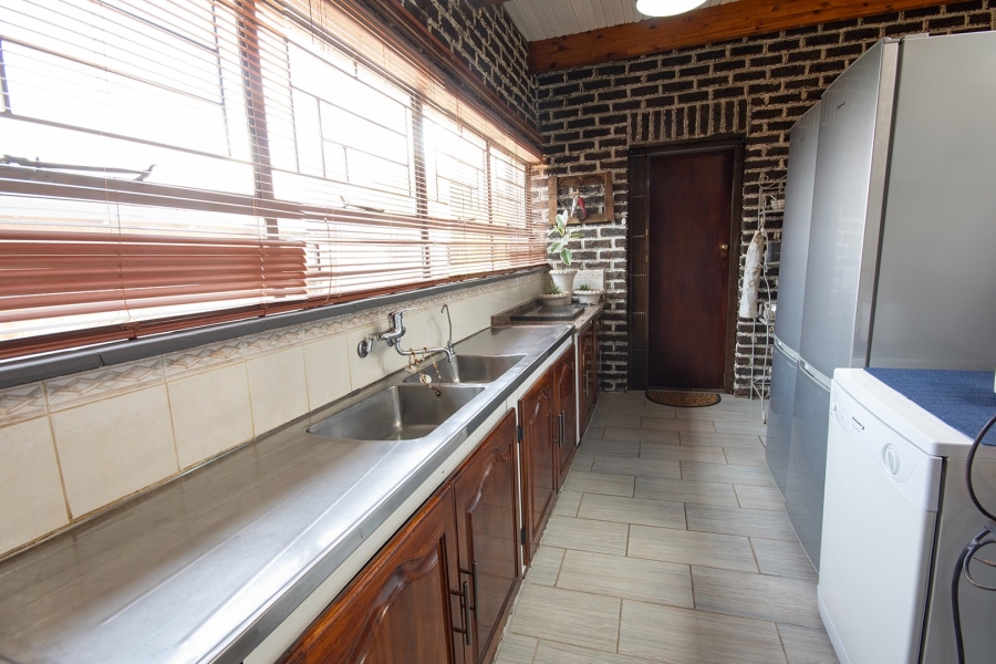 5 Bedroom Property for Sale in Heidelberg Gauteng