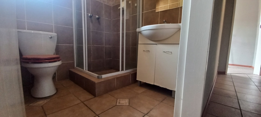 4 Bedroom Property for Sale in Overkruin Gauteng