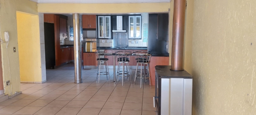 4 Bedroom Property for Sale in Liefde en Vrede Gauteng