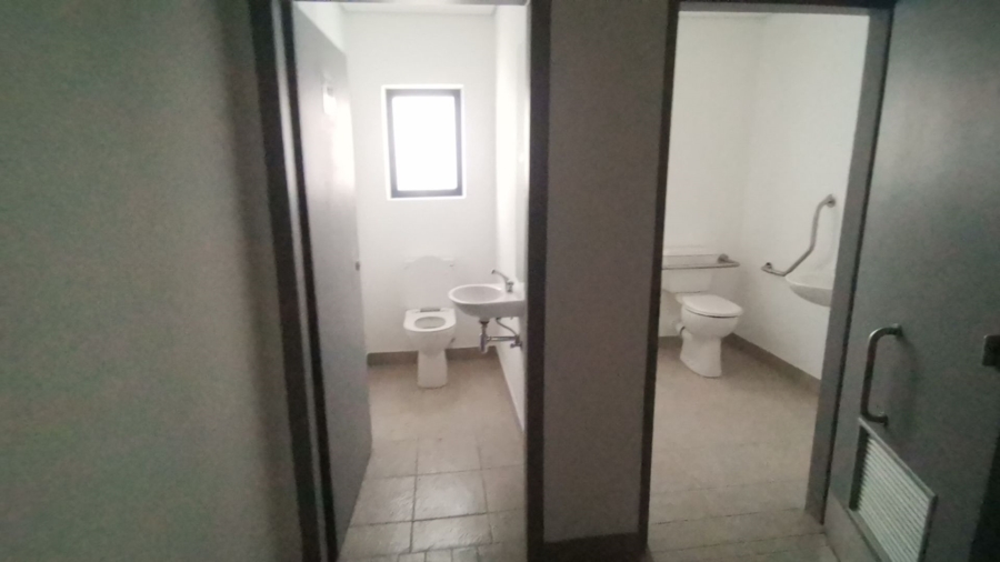 To Let commercial Property for Rent in Sterkfontein A H Gauteng