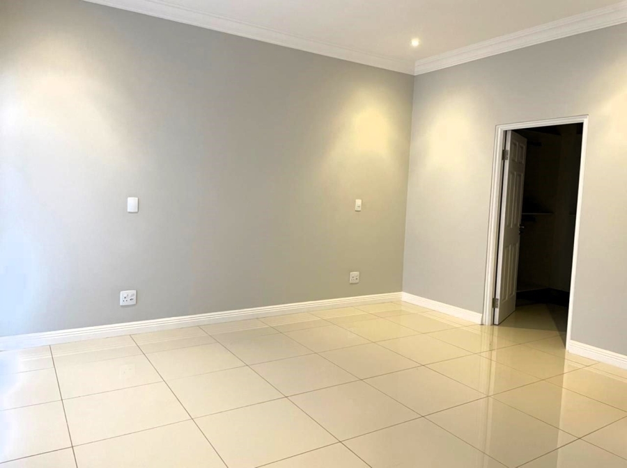 To Let 4 Bedroom Property for Rent in Olympus AH Gauteng