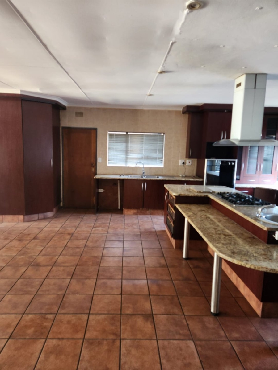 To Let 3 Bedroom Property for Rent in Bardene Gauteng