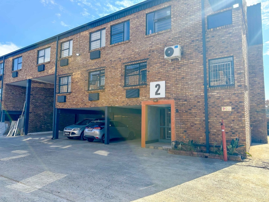 To Let commercial Property for Rent in Strijdom Park Gauteng