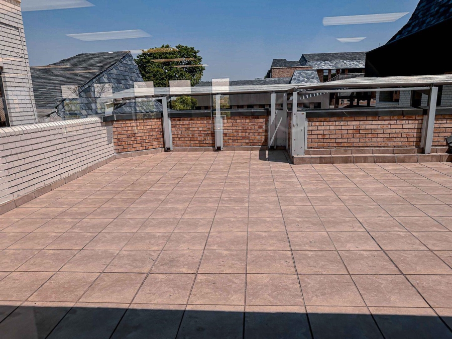 To Let commercial Property for Rent in Hurlingham Gauteng