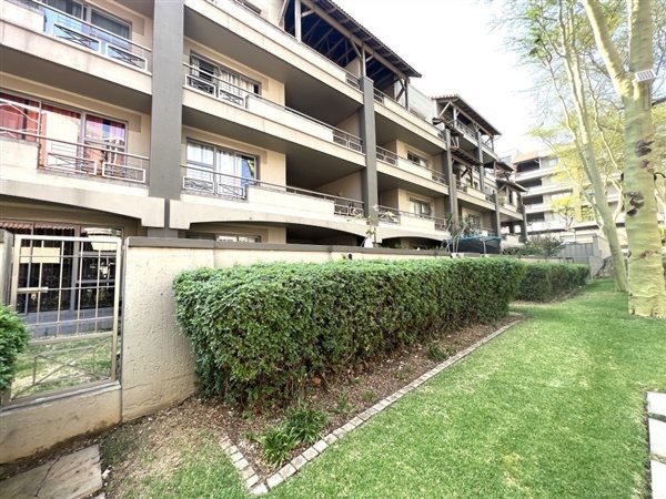 2 Bedroom Property for Sale in Sandton Central Gauteng