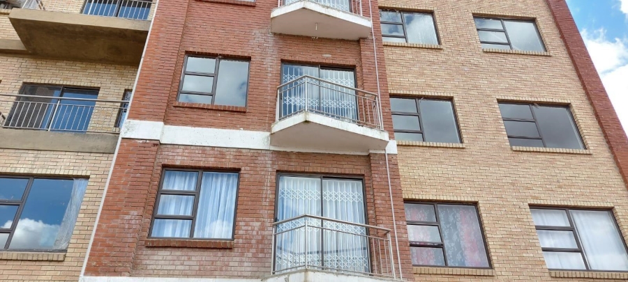 To Let 3 Bedroom Property for Rent in Lenasia Gauteng