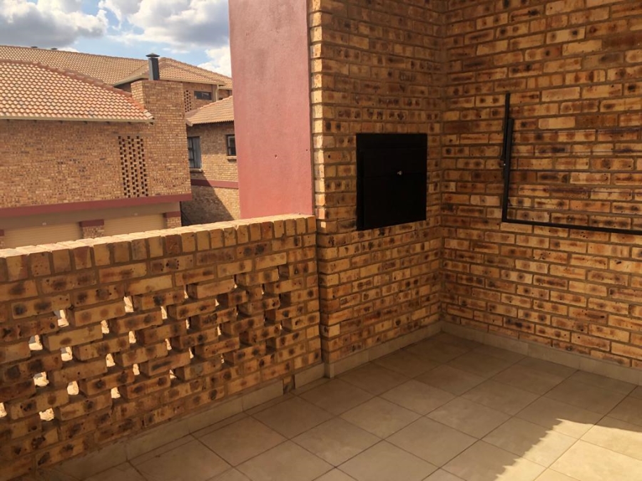 To Let 2 Bedroom Property for Rent in Celtisdal Gauteng