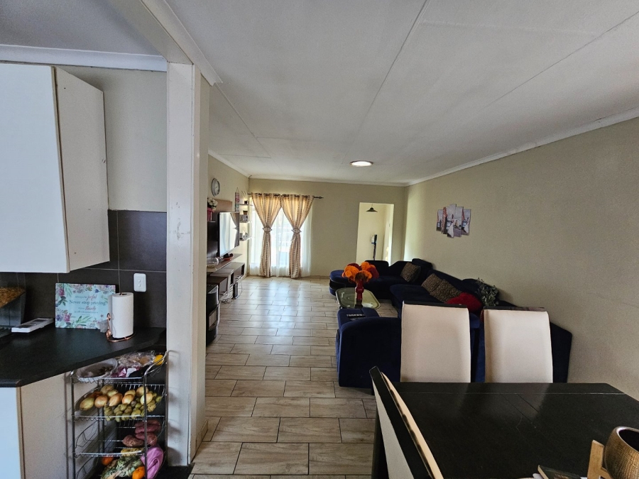 5 Bedroom Property for Sale in Montana Tuine Gauteng