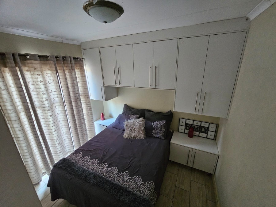 5 Bedroom Property for Sale in Montana Tuine Gauteng