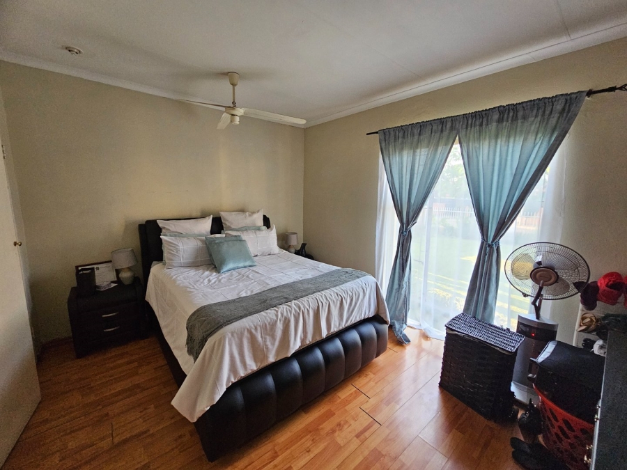 5 Bedroom Property for Sale in Montana Tuine Gauteng