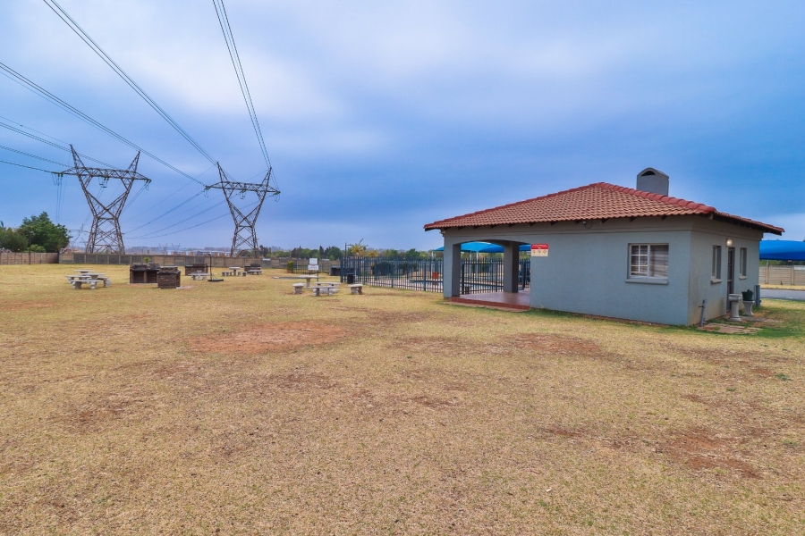 3 Bedroom Property for Sale in Clearwater Estate Gauteng