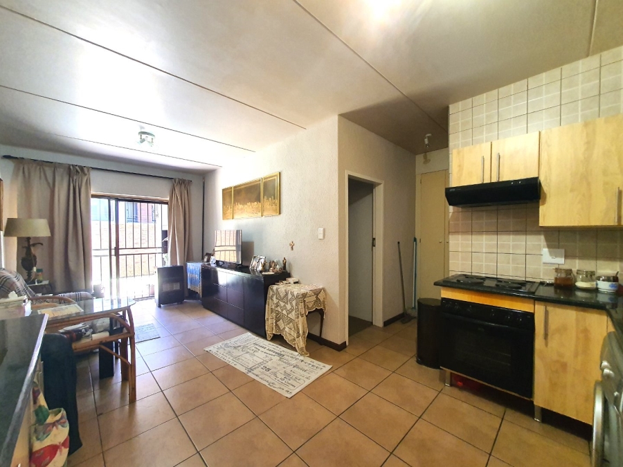 2 Bedroom Property for Sale in Noordhang Gauteng