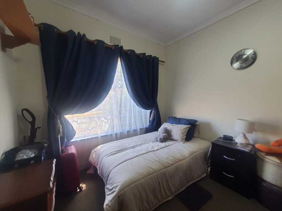 3 Bedroom Property for Sale in Roodepoort West Gauteng