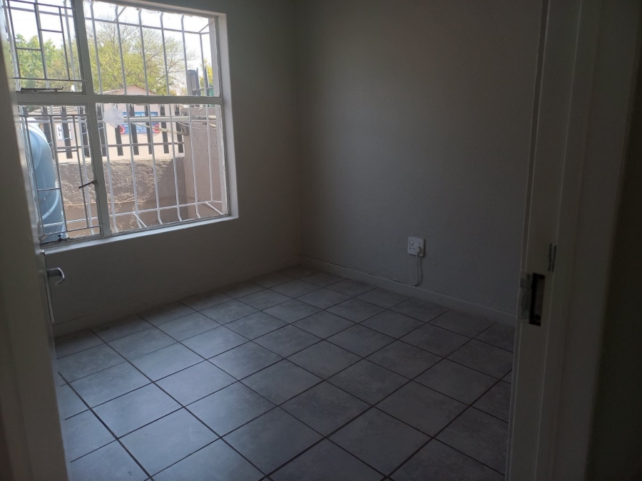 2 Bedroom Property for Sale in Heidelberg Gauteng