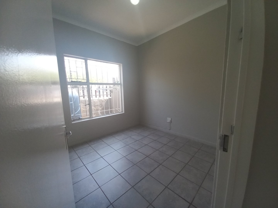 2 Bedroom Property for Sale in Heidelberg Gauteng